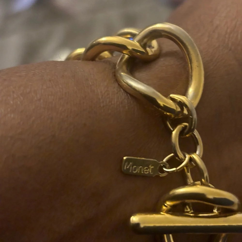 Vintage Monet Chucky Link Bracelet - Picture 3 of 4